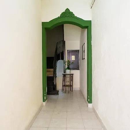 דירה The Bica Hideaway